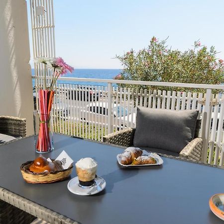 Marina D'Agro Residence Santa Teresa Di Riva Eksteriør bilde