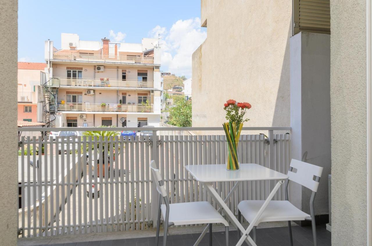 Marina D'Agro Residence Santa Teresa Di Riva Eksteriør bilde