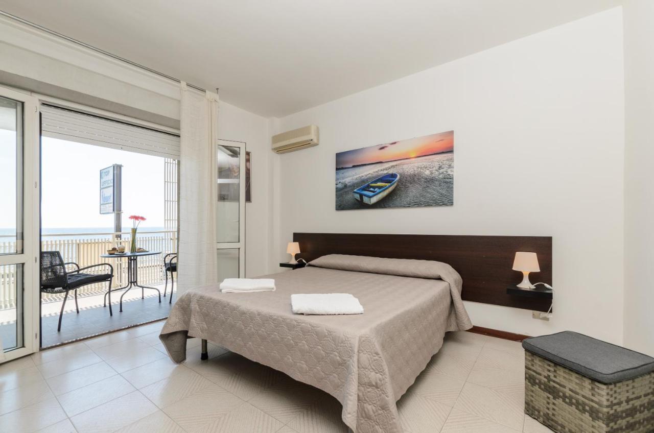 Marina D'Agro Residence Santa Teresa Di Riva Eksteriør bilde