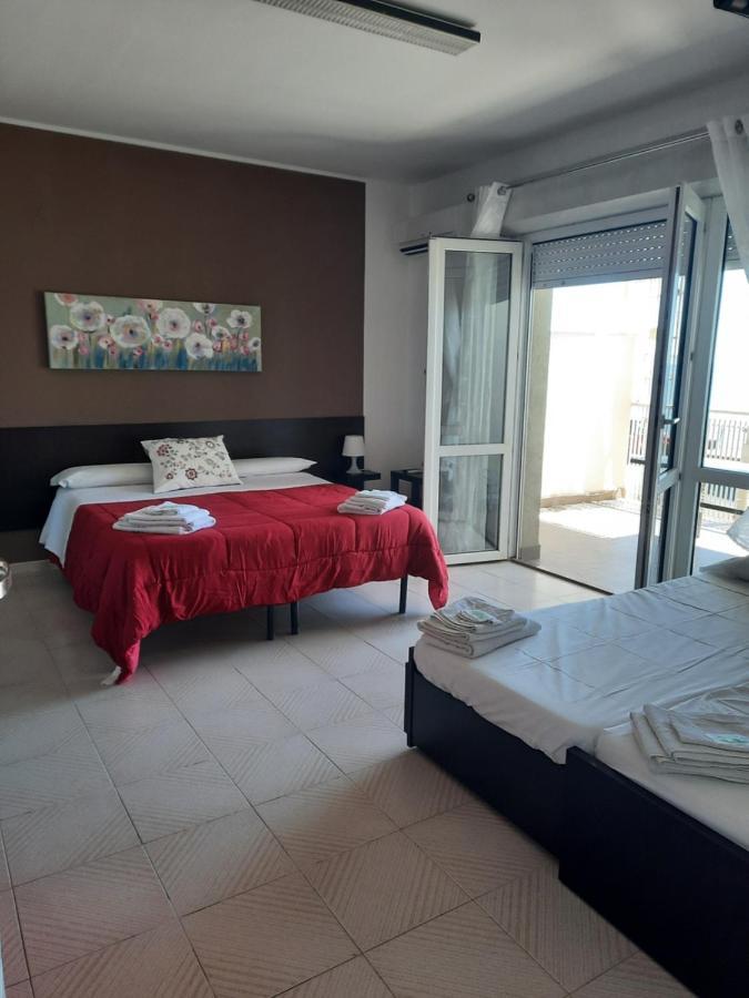 Marina D'Agro Residence Santa Teresa Di Riva Eksteriør bilde